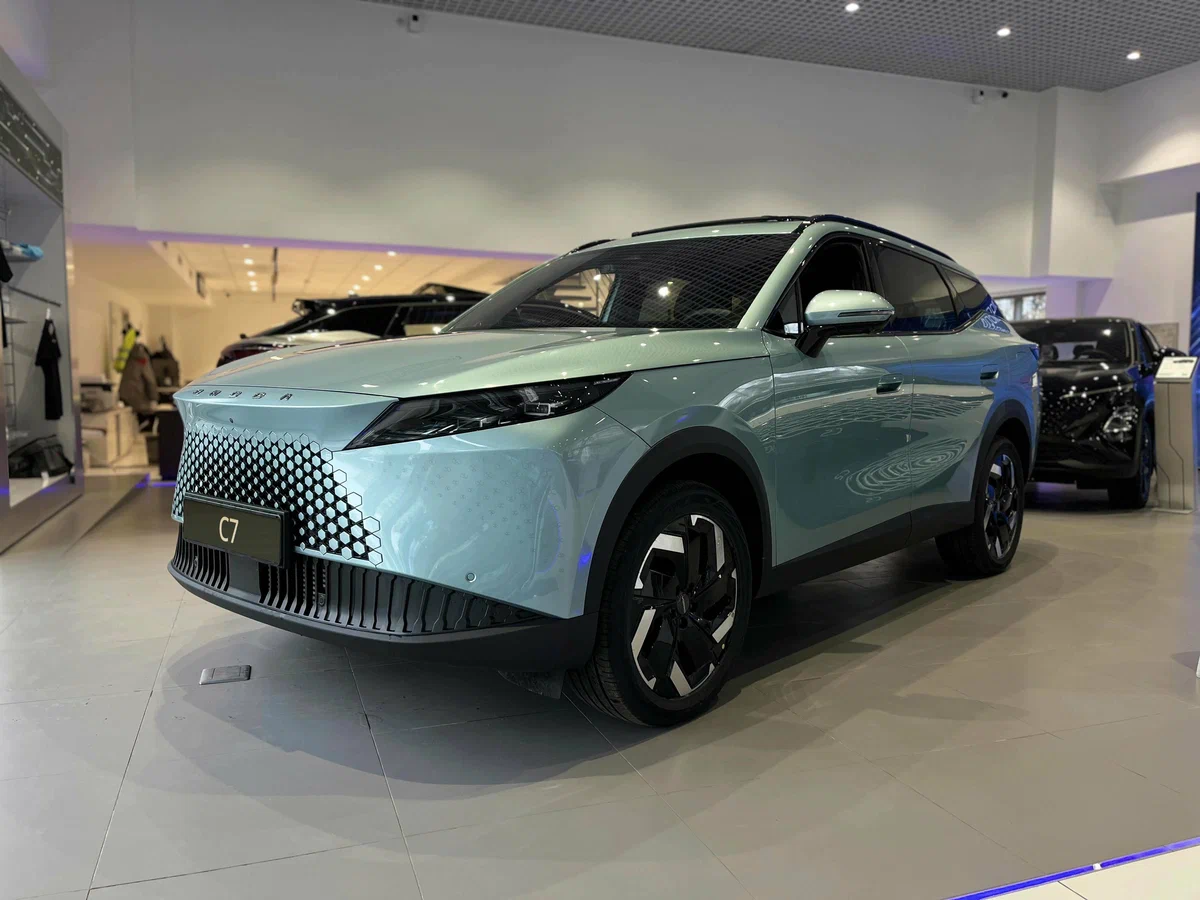 Omoda C7 купить по цене от 1 500 000 рублей